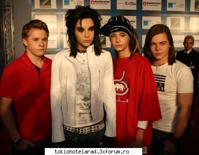 poze tokio hotel:p brand new coz write english, but not able speak your language, hope you all Cool Fan!