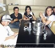 Bill fumeaza!!!~*~*~*~*~*~ - trage trabe,destul de bine si bill si georg,dar - Bill