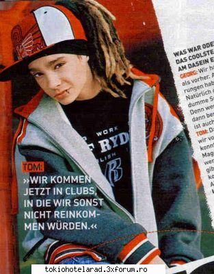Bill fumeaza!!!~*~*~*~*~*~ - voi ati vazut ce scrie in popcorn?ca georg si tom - Bill