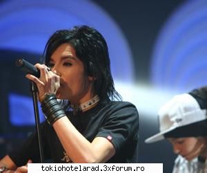 Bill fumeaza!!!~*~*~*~*~*~ - dora_kaulitza - Bill