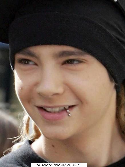 Ce parere aveti de Tom - va greshiti TOM e numai al meu!!!!!!!!!!!!!!! voi - Tom