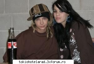Prietenele lui Tom - th_girl - Tom