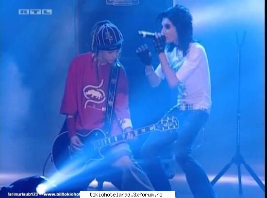 The Kaulitz Twins:P - sweet twins in action! - Tokio Hotel