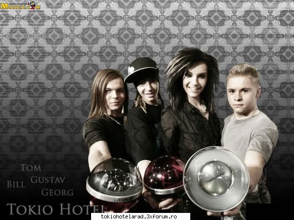 Tokio Hotel - una cu toata trupa ;) ;) ;) :P - Bill