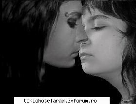 Tom sau Bill - am nr lor de tel..cne vrea sa sa caute pa yahoo - Tokio Hotel