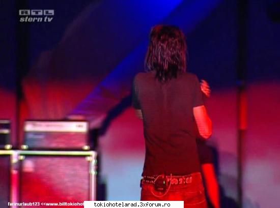 Vin in Romania? - off off,mey mey nice back - Tokio Hotel