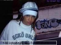 ce va place mai mult la TOM!!! - hot boy am pus un coleg sa ma invetze graffiti - Tom