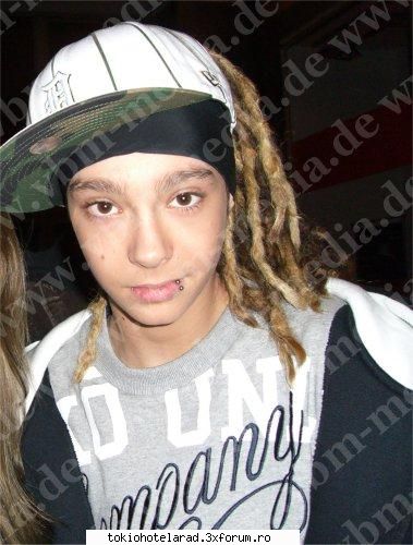 ce va place mai mult la TOM!!! - hehe sweet mik ce e - Tom